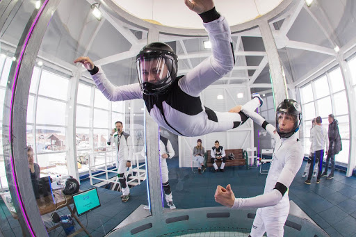 Полёт в аэротрубе  в Тольятти. Ultra Подарки. Полёт в аэротрубе  в Тольятти. Попробуйте полёт в аэротрубе . Сервис: UltraPodarki.ru 8 800 505 95 30. Полёт в аэротрубе , аэротруба Тольятти, полёт Тольятти