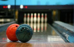 Игра в боулинг в Тольятти.Ultra Подарки. Игра в боулинг в Тольятти. Сервис: UltraPodarki.ru 8 800 505 95 30. Игра в боулинг, игра в боулинг Тольятти, боулинг Тольятти, купить боулинг Тольятти, играть в боулинг, играть в боулинг Тольятти