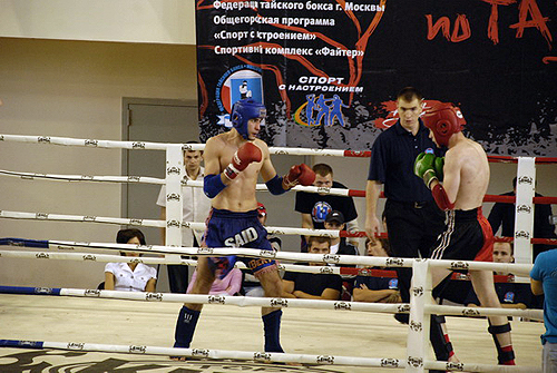 Купить занятие тайским боксом в Тольятти. Сервис Ultra Подарки. Хотите взять уроки Муай Тай в клубе тайского бокса? Купите сертификат на занятие тайским боксом в Тольятти. Сервис UltraPodarki.ru 8 800 505 95 30. Занятия тайским боксом, тайский бокс индивидуальные занятия, занятия тайским боксом в Тольятти, тайский бокс цена, тайский бокс тренировка, тайский бокс клуб, тайский бокс клуб в Тольятти, муай тай, уроки муай тай, сертификат на тайский бокс, Муай Тай Тольятти, Тайский бокс Тольятти, купить тайский бокс, купить муай тай, купить Тайский бокс Тольятти