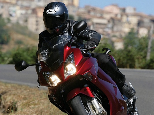 Катание на мотоцикле в Тольятти. ULTRA ПОДАРКИ. Купить катание на мотоцикле в Тольятти. Попробовав езду на мотоциклах, вы получите порцию адреналина и невероятные эмоции. Сервис: UltraPodarki.ru 8 800 505 95 30.. Катание на мотоцикле в Тольятти, прокат мотоциклов Тольятти, катание на мотоциклах, прокат мотоцикла, езда на мотоцикле Тольятти, езда на мотоцикле, мотопрогулка Тольятти, мотопрогулка