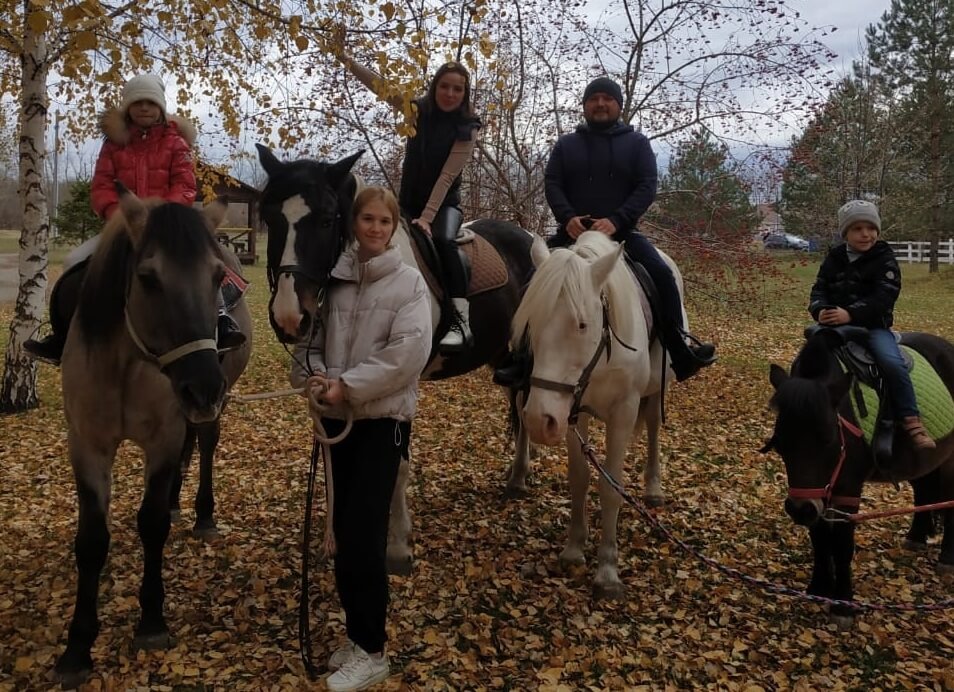 День рождения на лошадях вместе с детьми